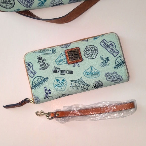 Dooney & Bourke Disney Vacation Club Crossbody & Wallet - Picture 7 of 16
